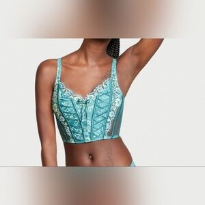 Victoria's Secret Dream Angels Unlined Lace-Up Corset Top